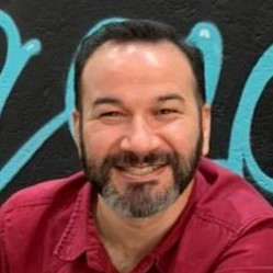 Mário R.