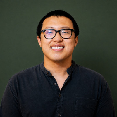 Kyoung M Lee