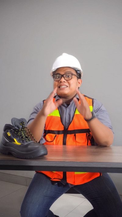 Muhammad Fauzi Nugroho, S.I.Kom