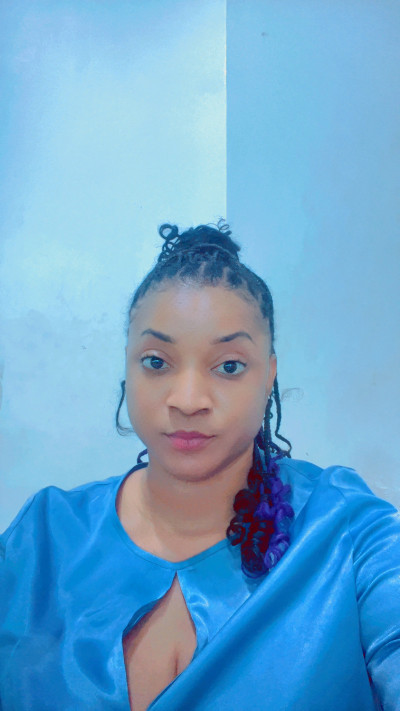 Nancy Ujunwa Elom