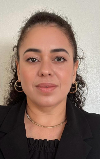 Y. Navea Mendez