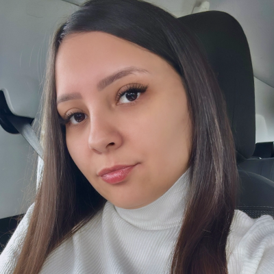 Mylena M.