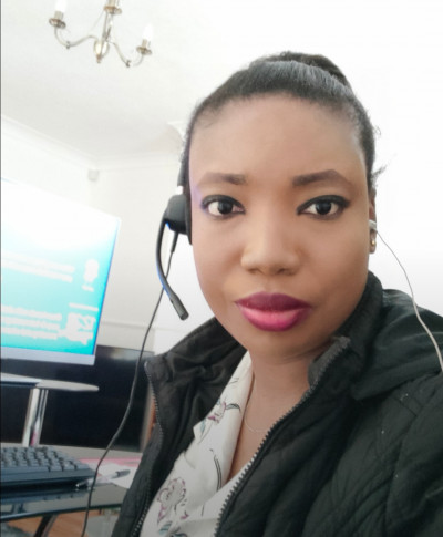 Oyinda S.