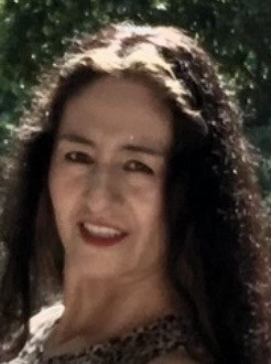 Roxana Holcomb