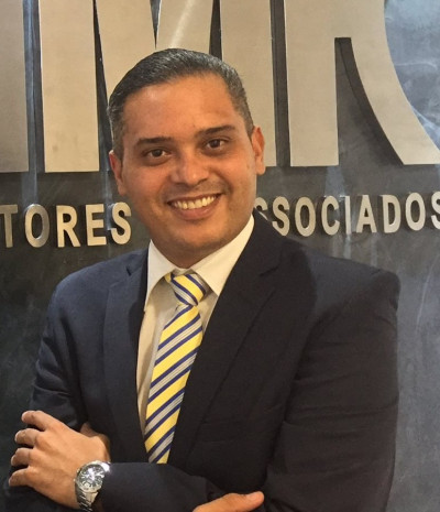 Herminio J.