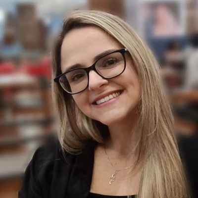 Fernanda M.