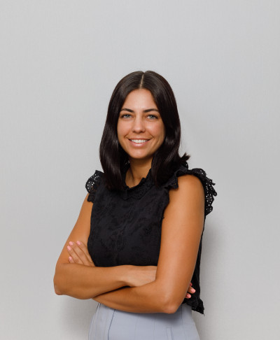 GABRIELA GESTO BAUMANN DE METZ