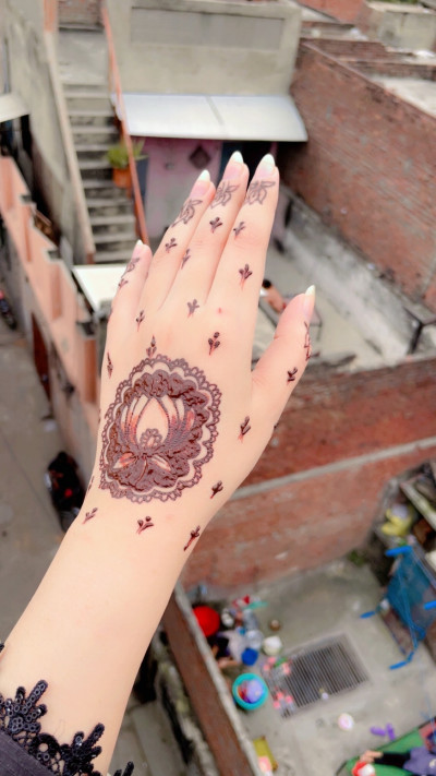 Esha Shahid Shahid Hussain